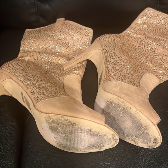 Maude Pink open toe boots! - Picture 2 of 3